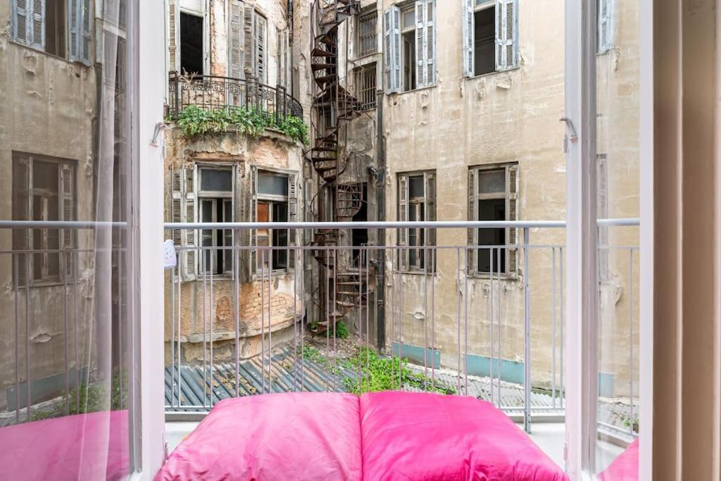 Downtown Cute Apt In The Heart Of Plaka Афины Экстерьер фото